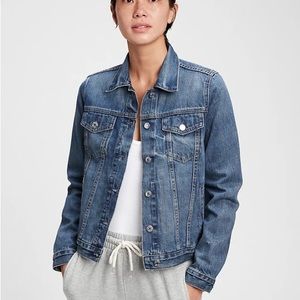 🔹NWOT🔹Gap Icon Denim Jacket with Washell in Saddle Blue